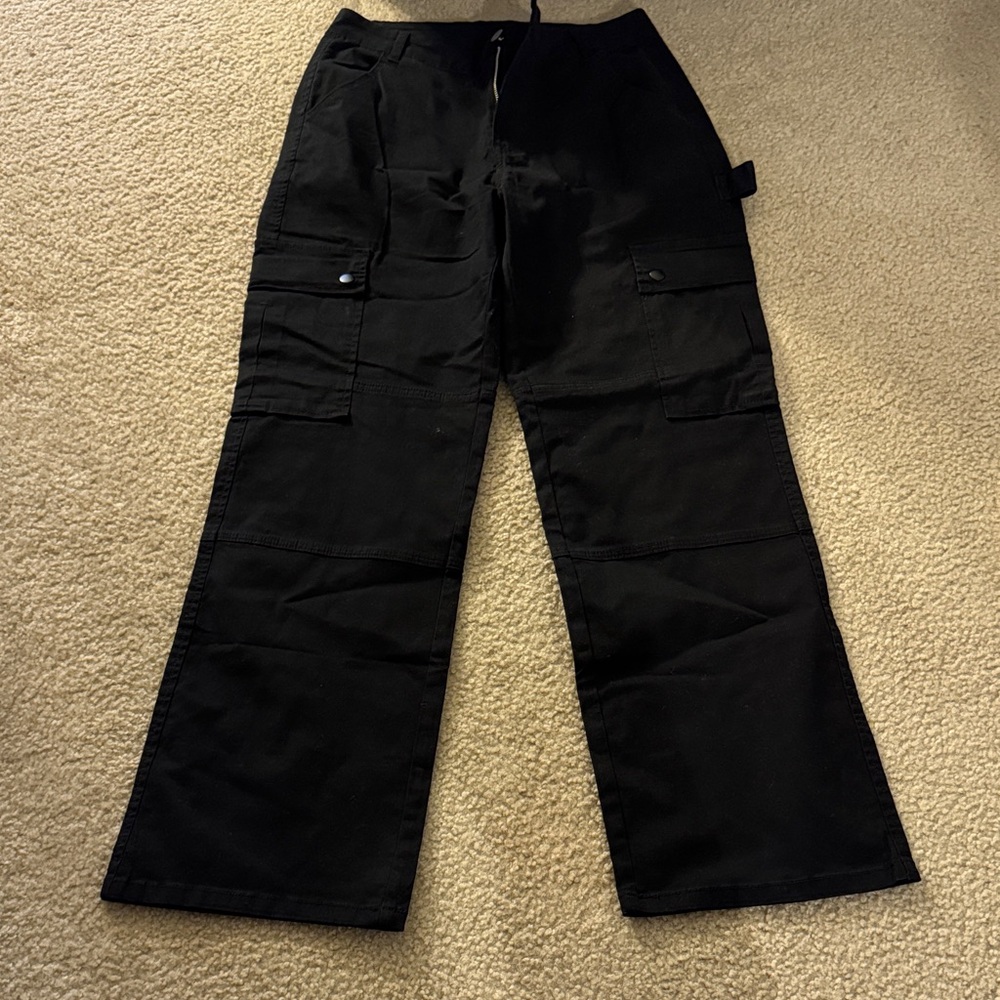 Women’s Black Cargo Pants